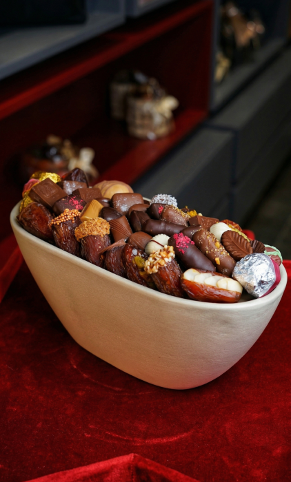 freepik_luxury-chocolate-product-_2751400832